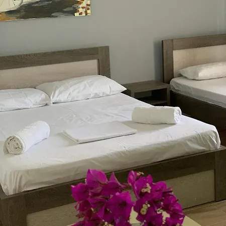 Aparthotel Happy Ksamil